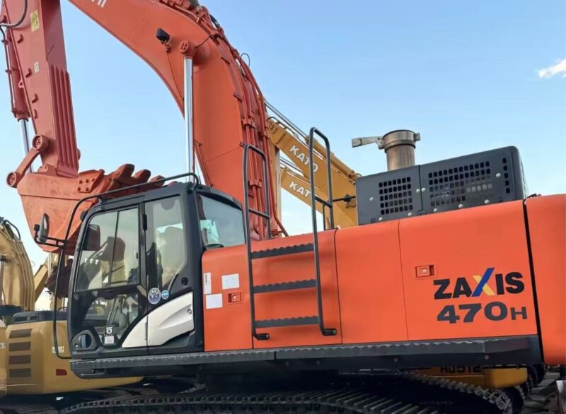 HITACHI ZX470