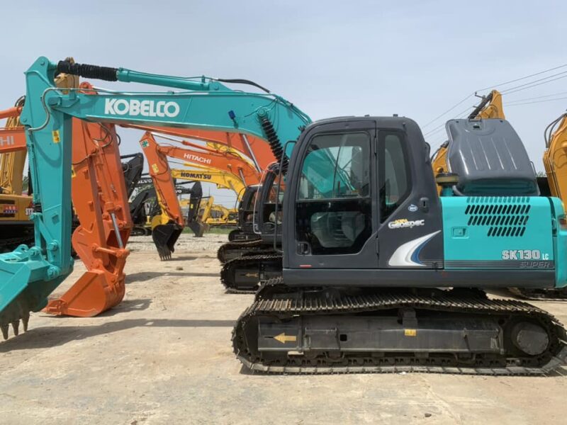 Kobelco SK130