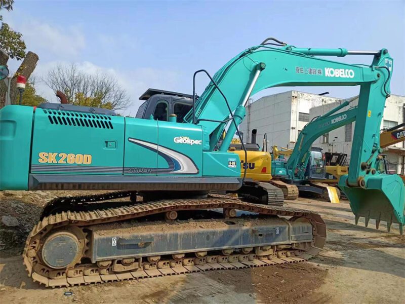 Kobelco SK260