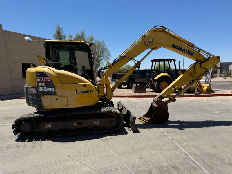 KOMATSU PC88