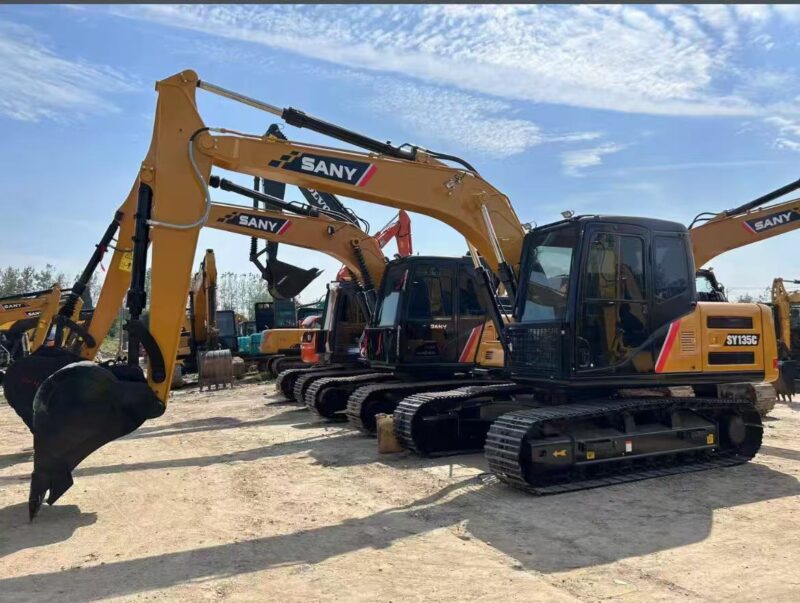 SANY SY135C