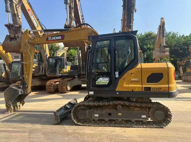 XCMG XE85