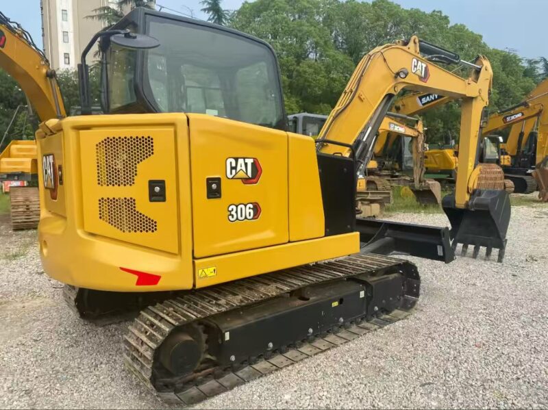 CAT 306
