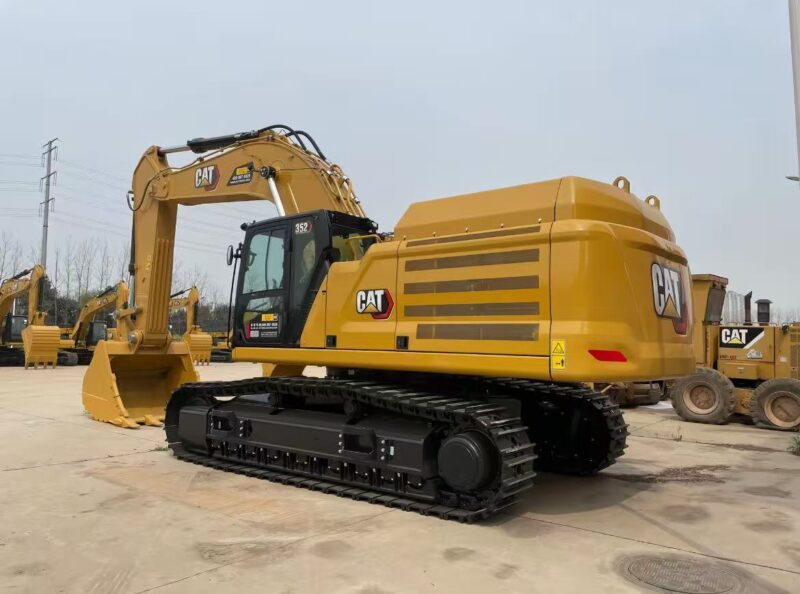 CAT 352