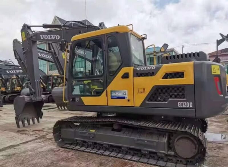 VOLVO EC120
