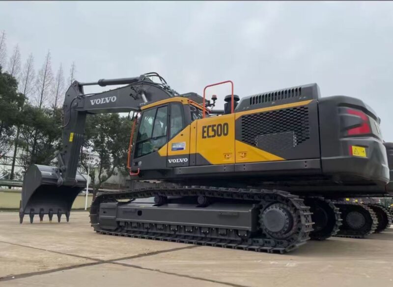VOLVO EC500