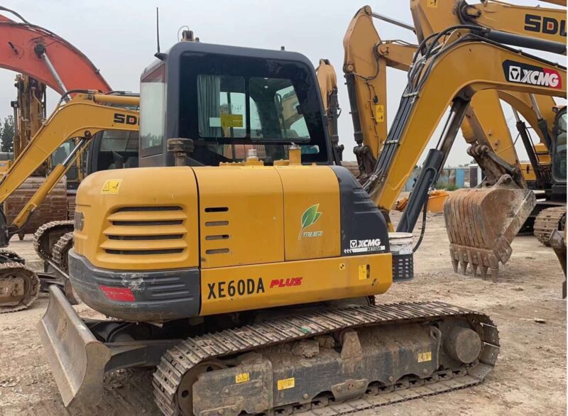 XCMG XE60